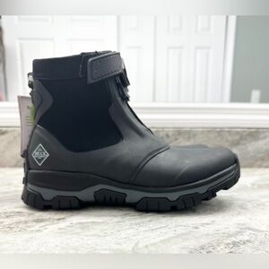 Muck Boots - MEN'S APEX MID ZIP ANKLE BOOT